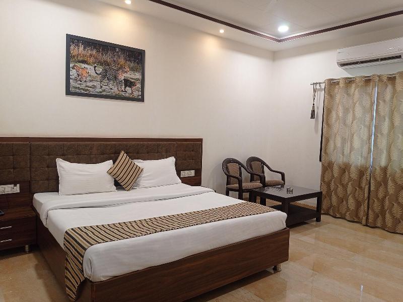 Sun Stone Hotel & Club - Jawai image