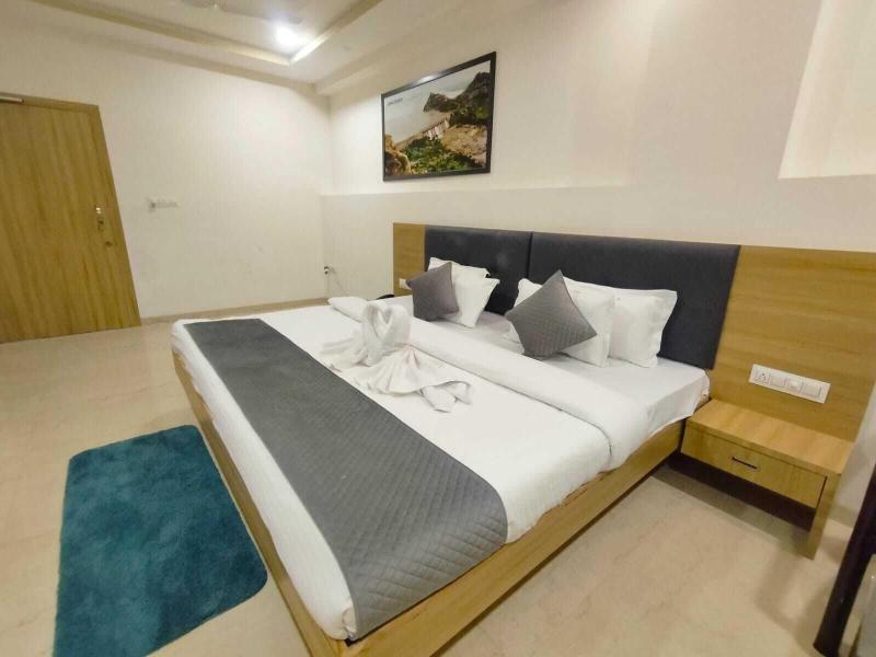 Sun Stone Hotel & Club - Jawai image