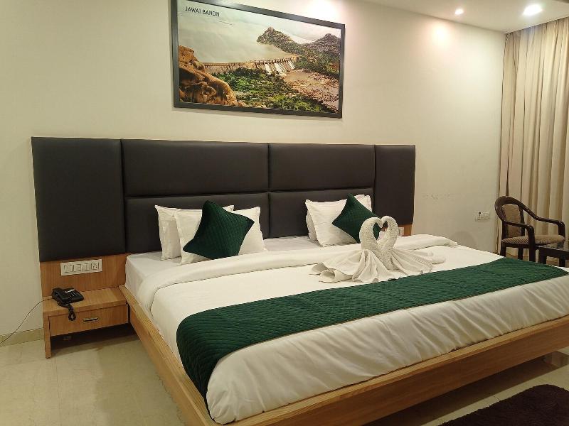 Sun Stone Hotel & Club - Jawai image