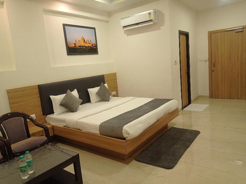 Sun Stone Hotel & Club - Jawai image