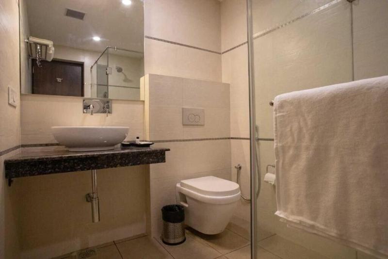 Hotel Alaya image