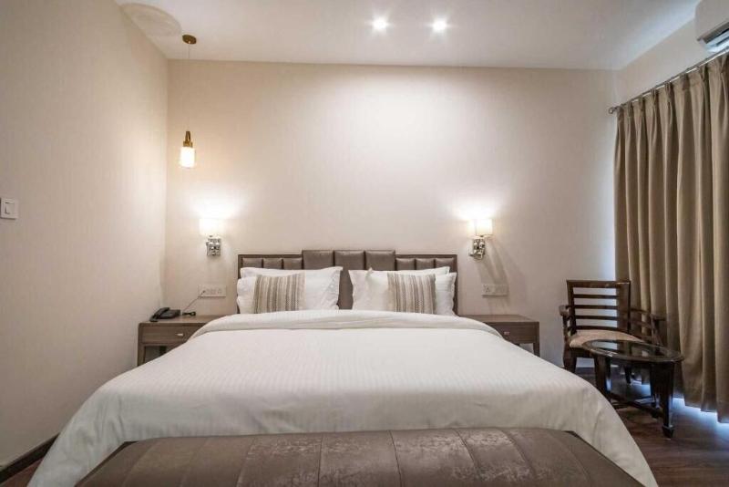 Hotel Alaya image