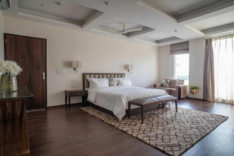 Hotel Alaya image
