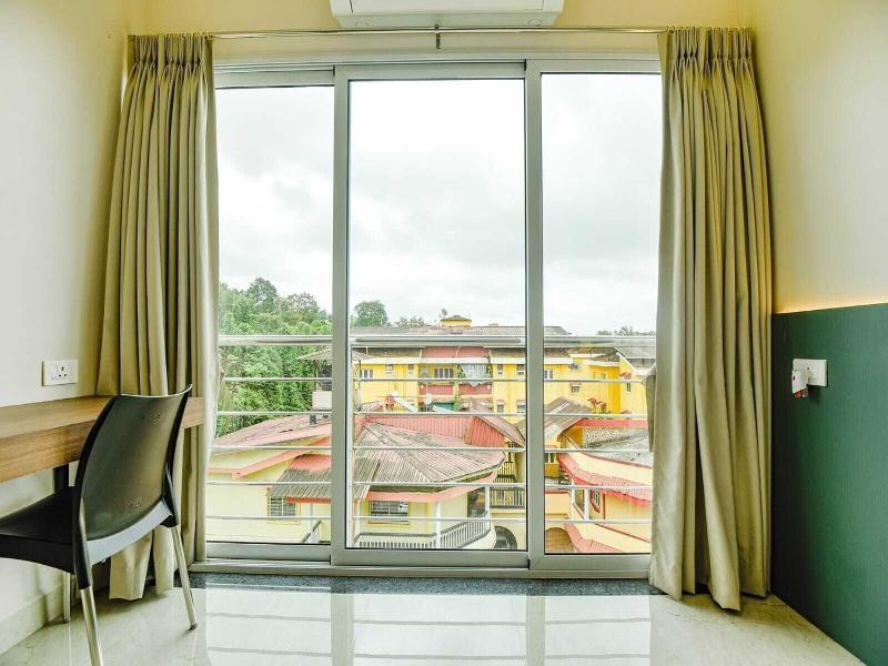 Swarnam Hotel image