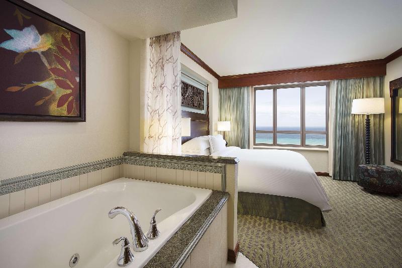 Hilton Grand Vacations Club Grand Waikikian Honol