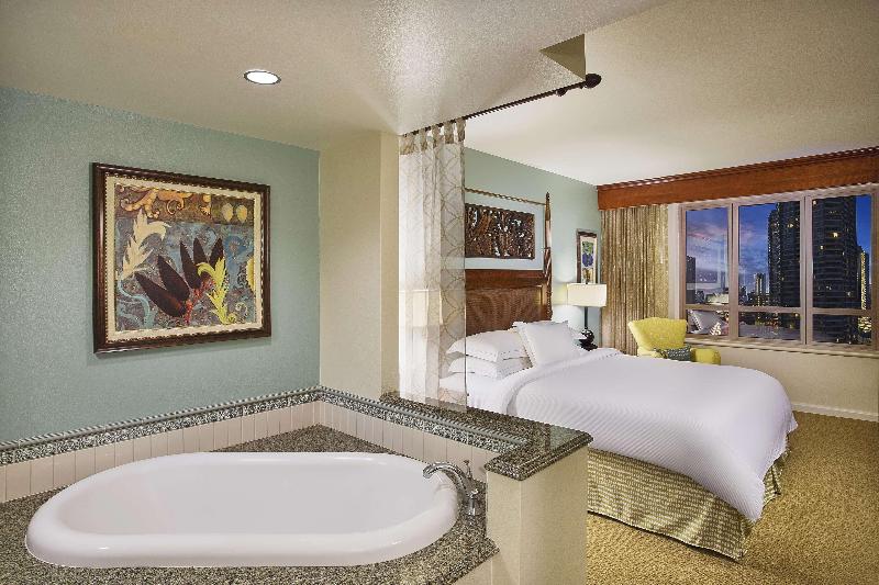 Hilton Grand Vacations Club Grand Waikikian Honol