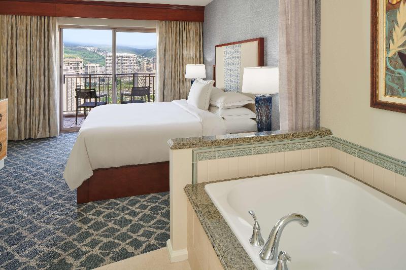 Hilton Grand Vacations Club Grand Waikikian Honol