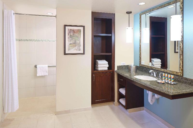 Hilton Grand Vacations Club Grand Waikikian Honol