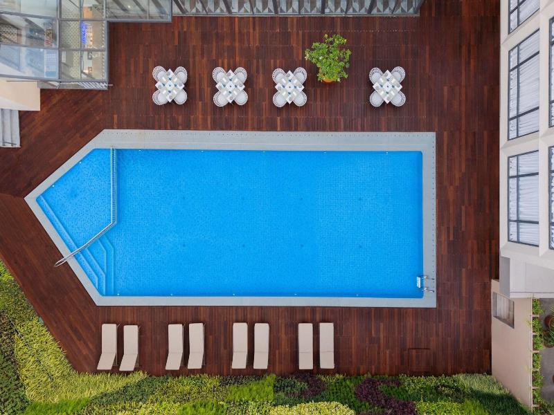 Courtyard By Marriott Goa Colva image