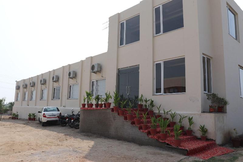 Mangal Grand Hotel