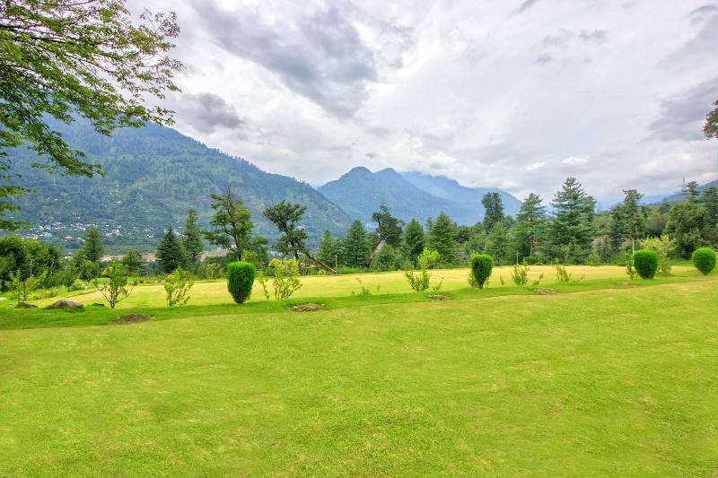 Anand Vardhan Resorts image
