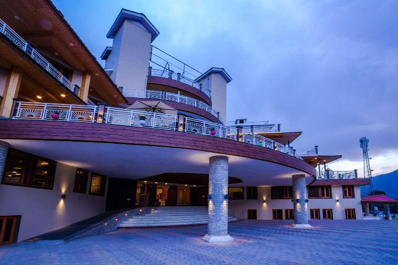 Anand Vardhan Resorts image