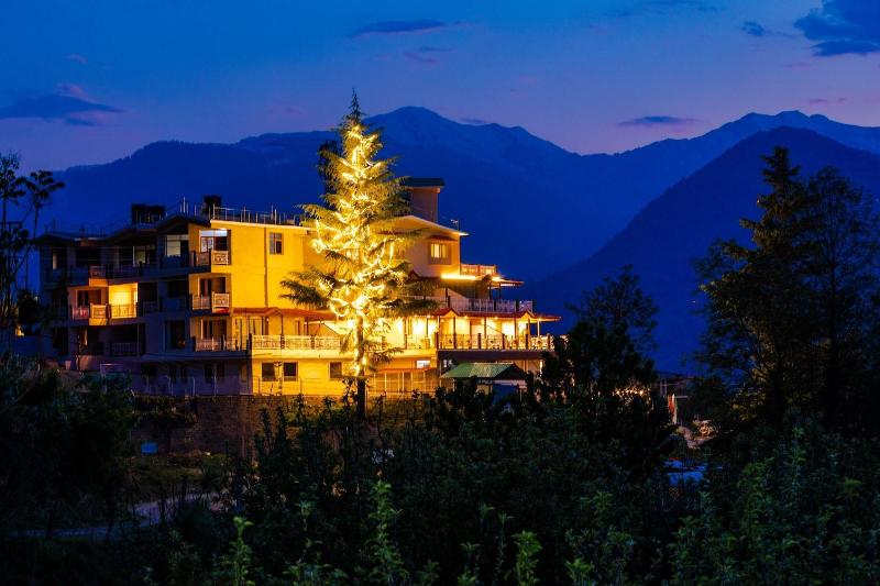 Anand Vardhan Resorts image