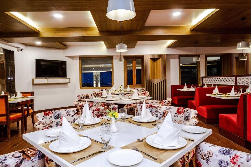 Anand Vardhan Resorts image