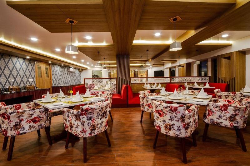 Anand Vardhan Resorts image