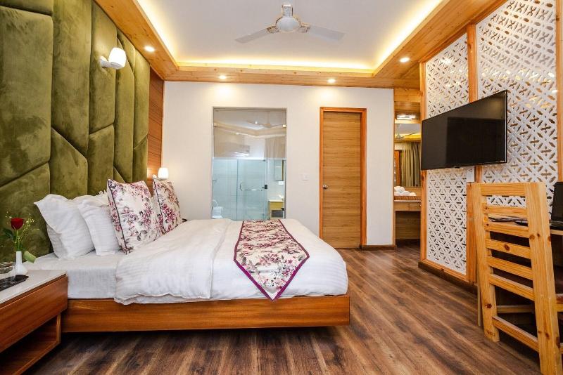 Anand Vardhan Resorts image