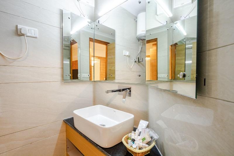 Anand Vardhan Resorts image
