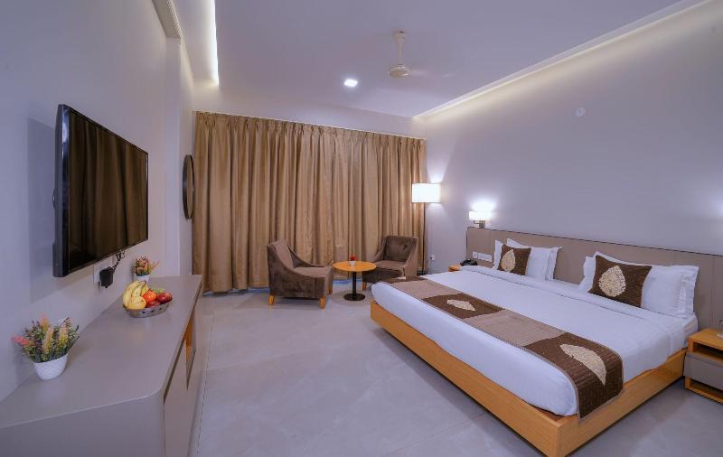 Wingston A Treehouse Hotel Barsana — exterior view
