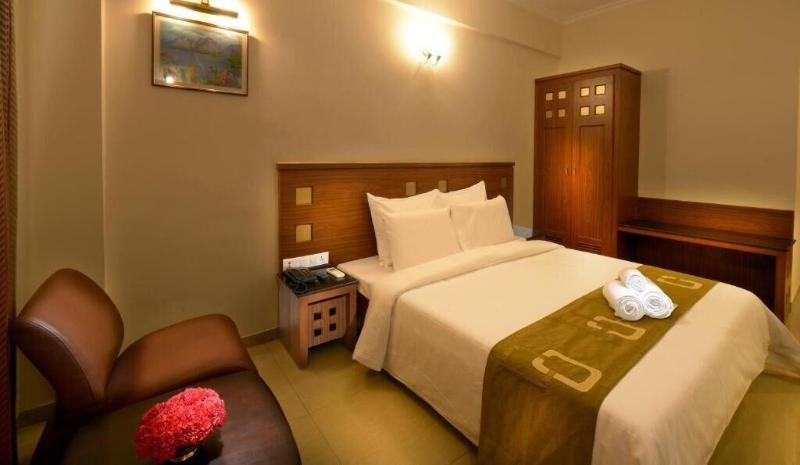 Hotel Plaza Inn image