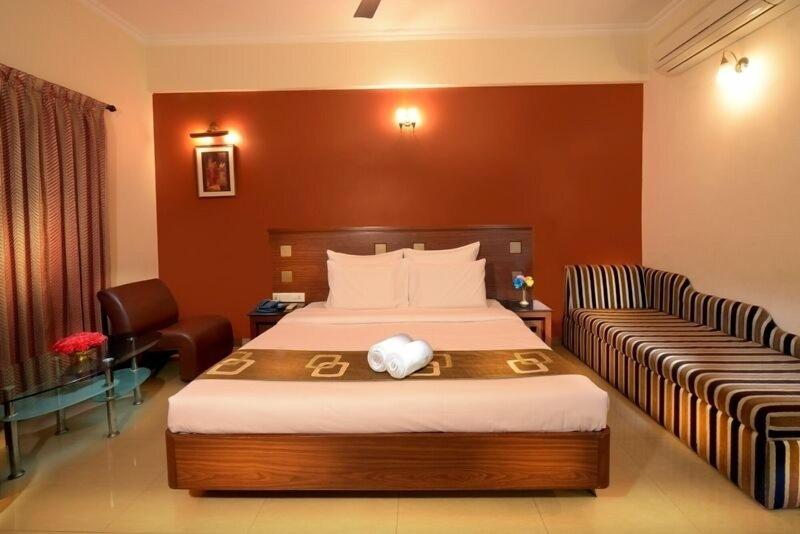 Hotel Plaza Inn image