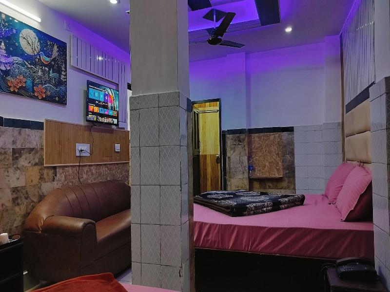 Pink White image