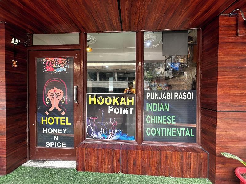 Hotel Honey N Spice — general view