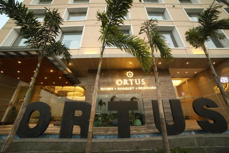 Hotel Ortus — exterior view