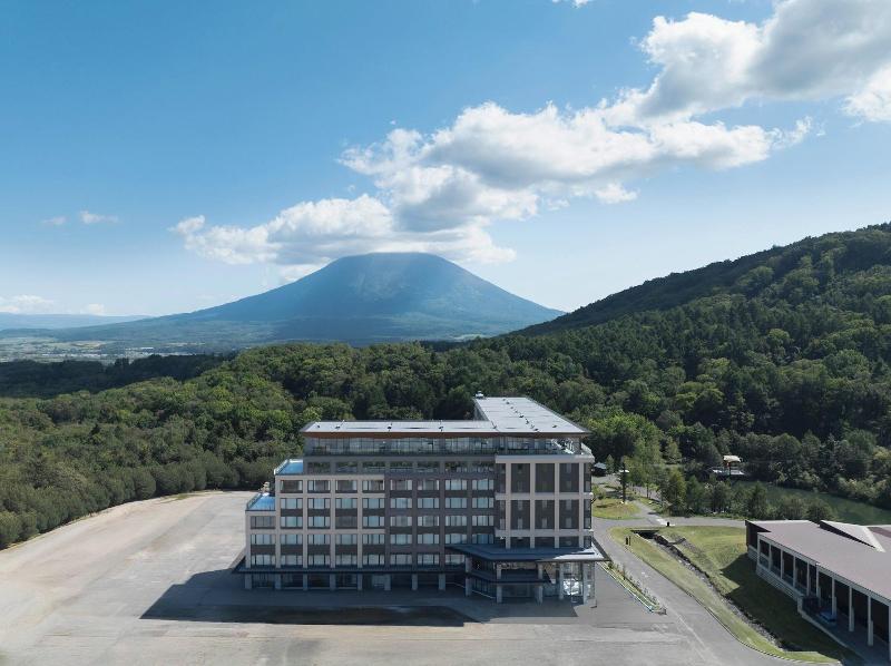 Nikko Style Niseko Hanazono image