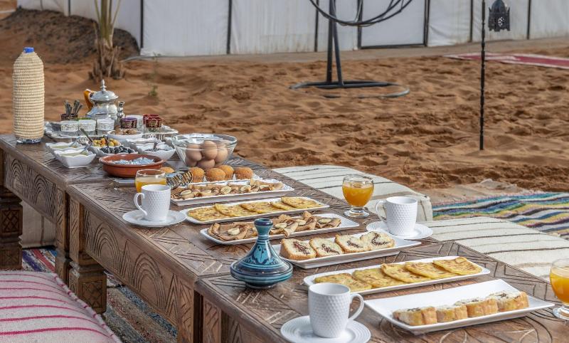 Sanmao Desert Luxury Camp image