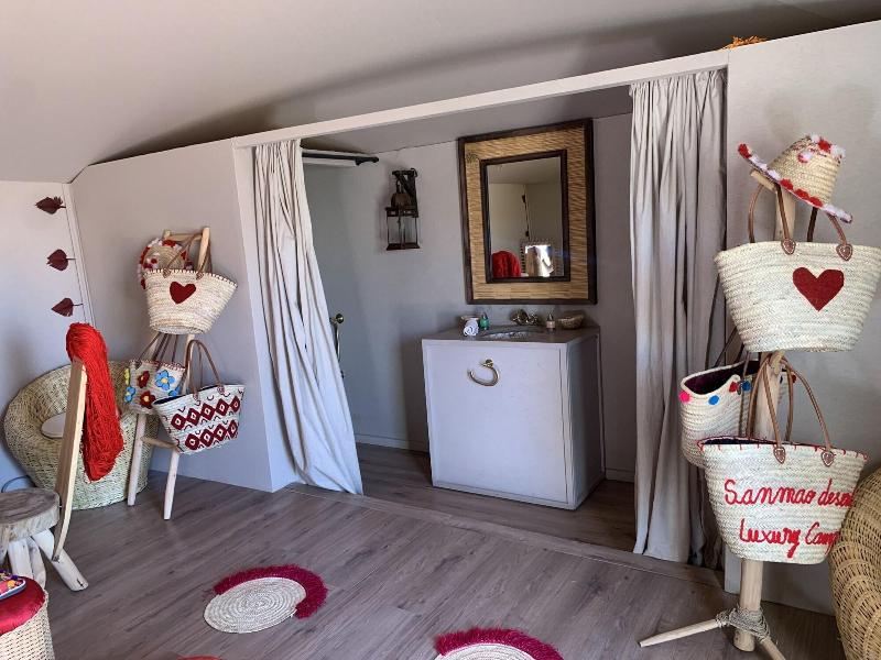 Sanmao Desert Luxury Camp image