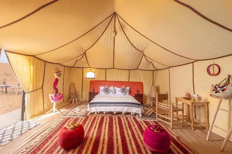 Sanmao Desert Luxury Camp image