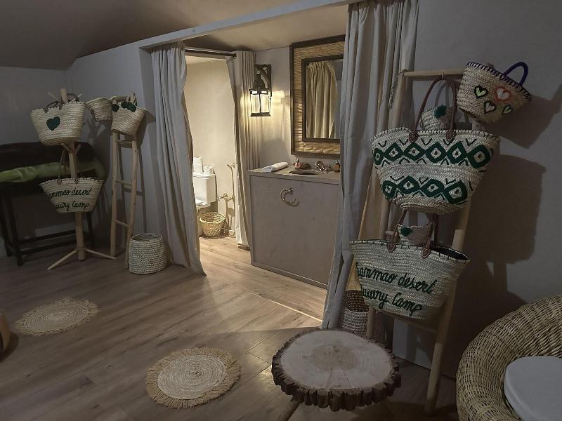 Sanmao Desert Luxury Camp image