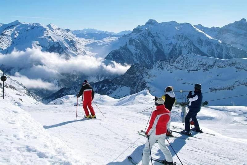 Apartahotel Canfranc image