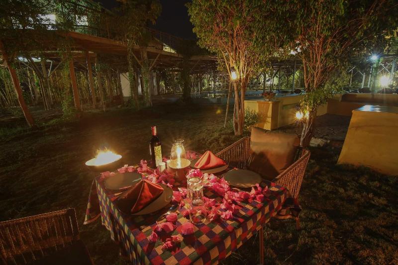 Tadoba Jungle Camp