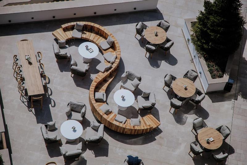 Bor Hotel By Karisma image