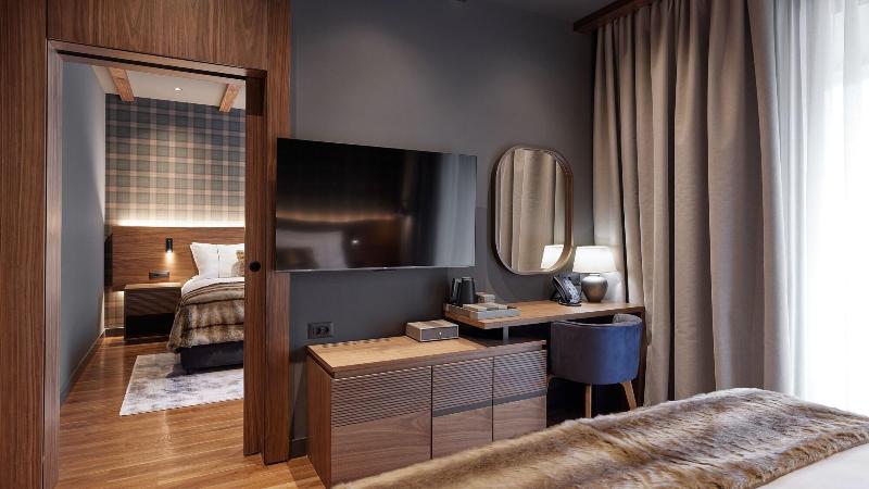 Bor Hotel By Karisma image