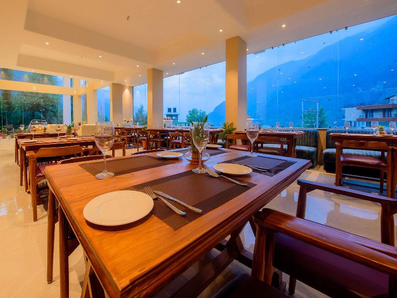 Naturevilas Sarovar Portico  image