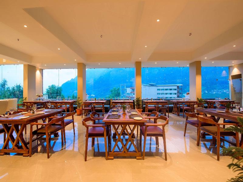 Naturevilas Sarovar Portico  image