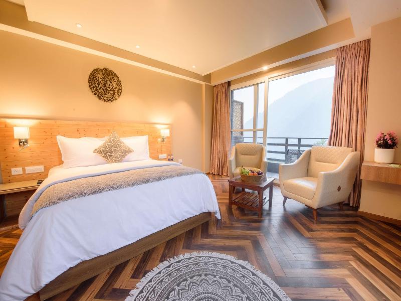 Naturevilas Sarovar Portico  image
