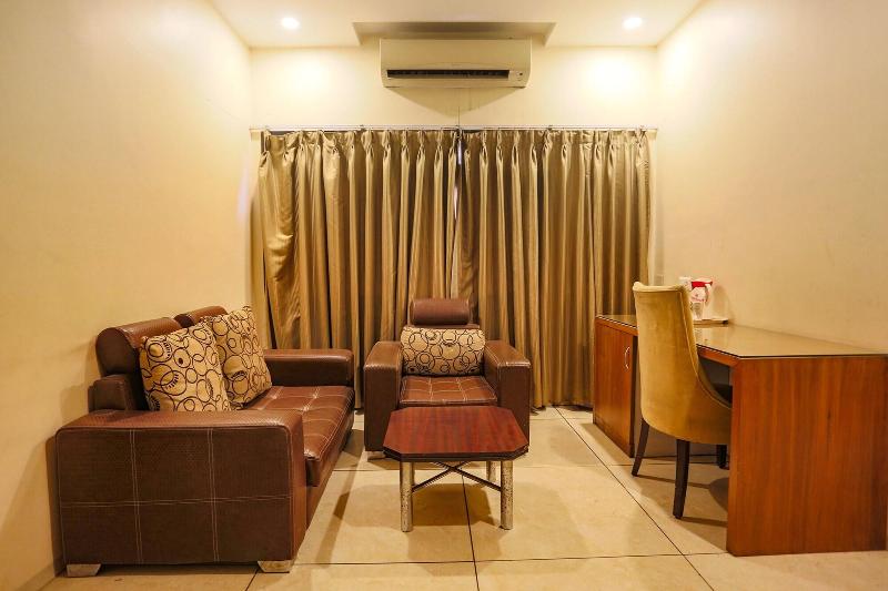 Fabhotel Surya