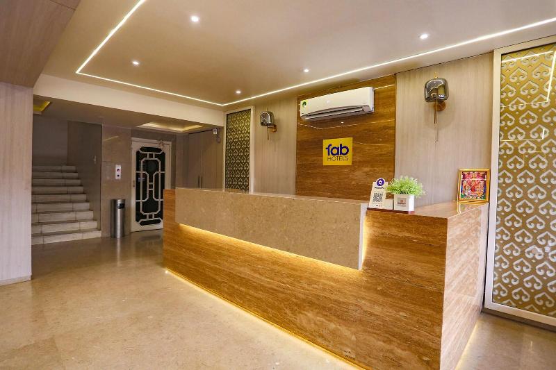 Fabhotel Surya