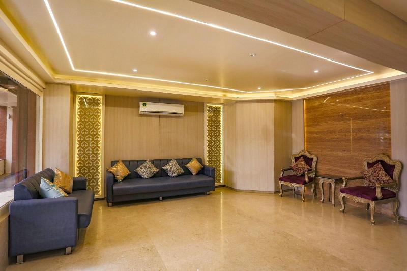 Fabhotel Surya