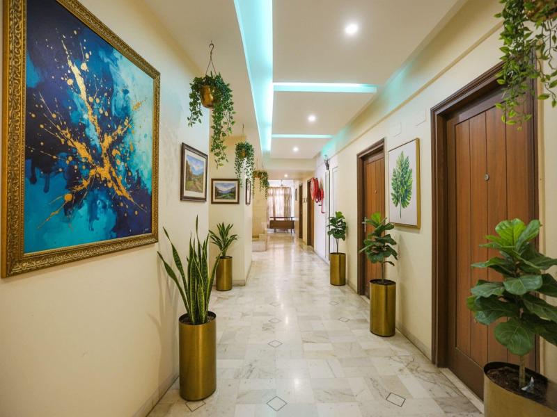 Fabhotel Surya