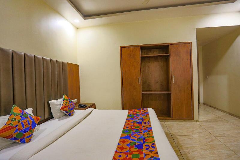 Fabhotel Surya 5
