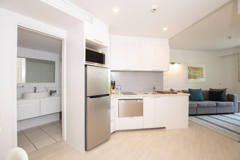 71 Hastings Street - Beachfront image