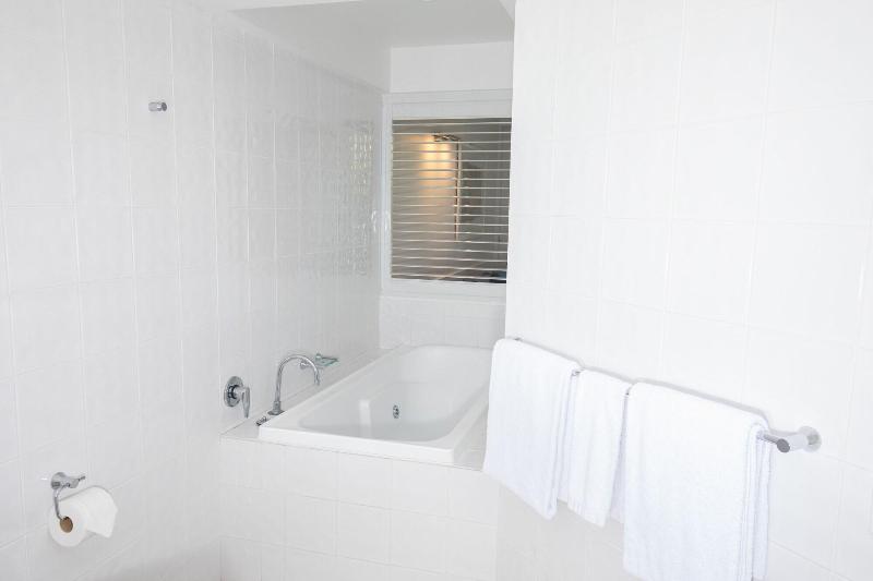 71 Hastings Street - Beachfront image