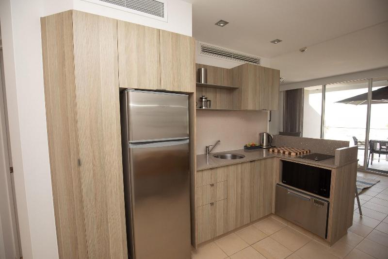 71 Hastings Street - Beachfront image