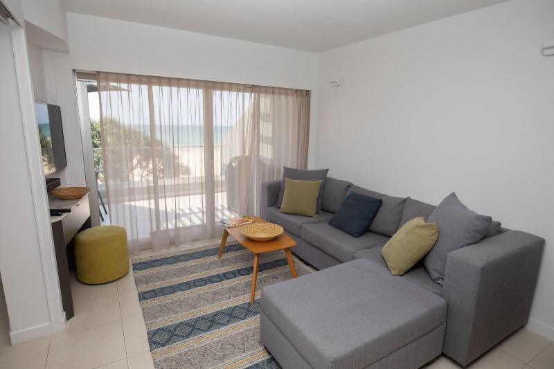 71 Hastings Street - Beachfront image