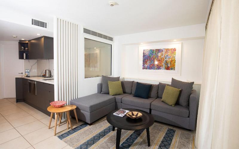 71 Hastings Street - Beachfront image