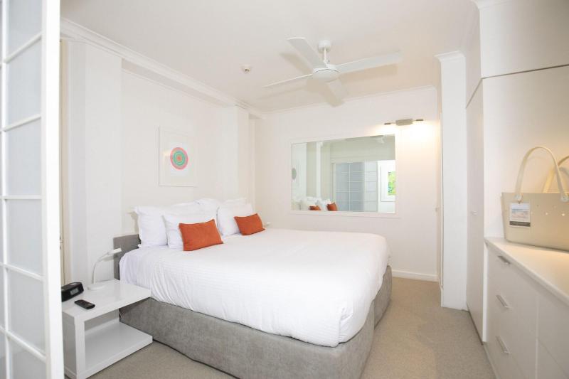 71 Hastings Street - Beachfront image
